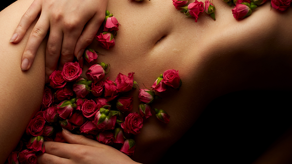 Roses over abdomen